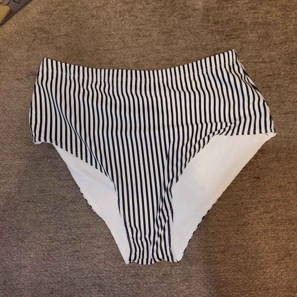 Chic Striped Black and White Bikini Bottom